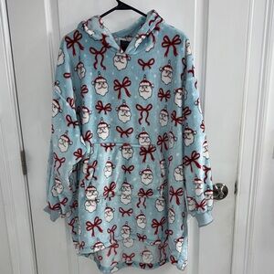 Santa Hooded Poncho with Sleeves